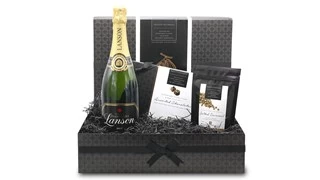 Chocolate And Champagne Small Gift Hamper - Image 3