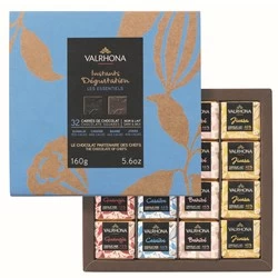 Valrhona, Les Essentiels, Assorted Chocolate Tasting Squares 160g