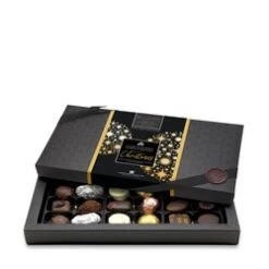 Christmas 18 Assorted Chocolate Gift Box